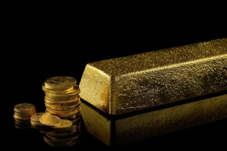 ترمز قیمت طلا کشیده شد / هر اونس طلا چند؟