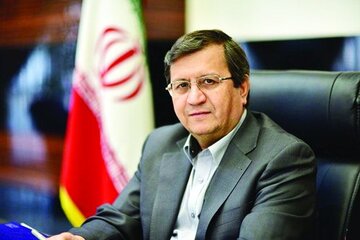 همتی: اظهارات وزیر خزانه‌داری آمریکا با مواضع قبلی وی درباره اقتصاد ایران متناقض است