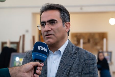 نمایشگاه آثار نقاشی کودکان برای درج روی تمبر افتتاح شد