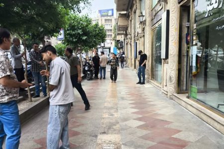 دلار در بازار آزاد چند؟