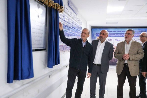 وزیر کار: هر مرکز استان و شهر بزرگی نیاز به یک بیمارستان دارد