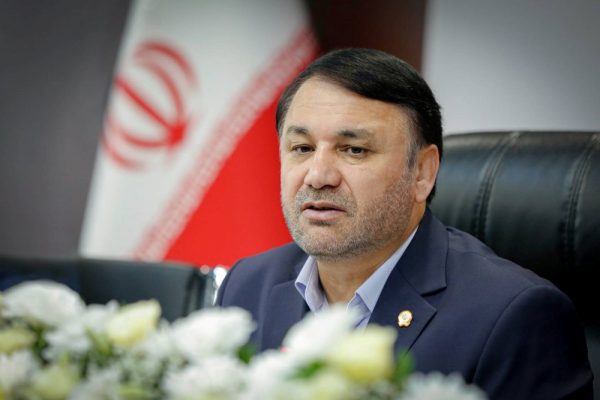 اضافه برداشت بانک سپه از بانک مرکزی به دلیل مطالبات از دولت و پرداخت وام های تکلیفی و سیاستی است/ در ۳ سال گذشته در صورتهای مالی تلفیقی سودآور بودیم