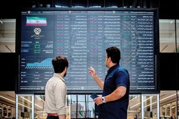 بازپس‌گیری اعتماد در بورس با صعود گروه‌های فلزی